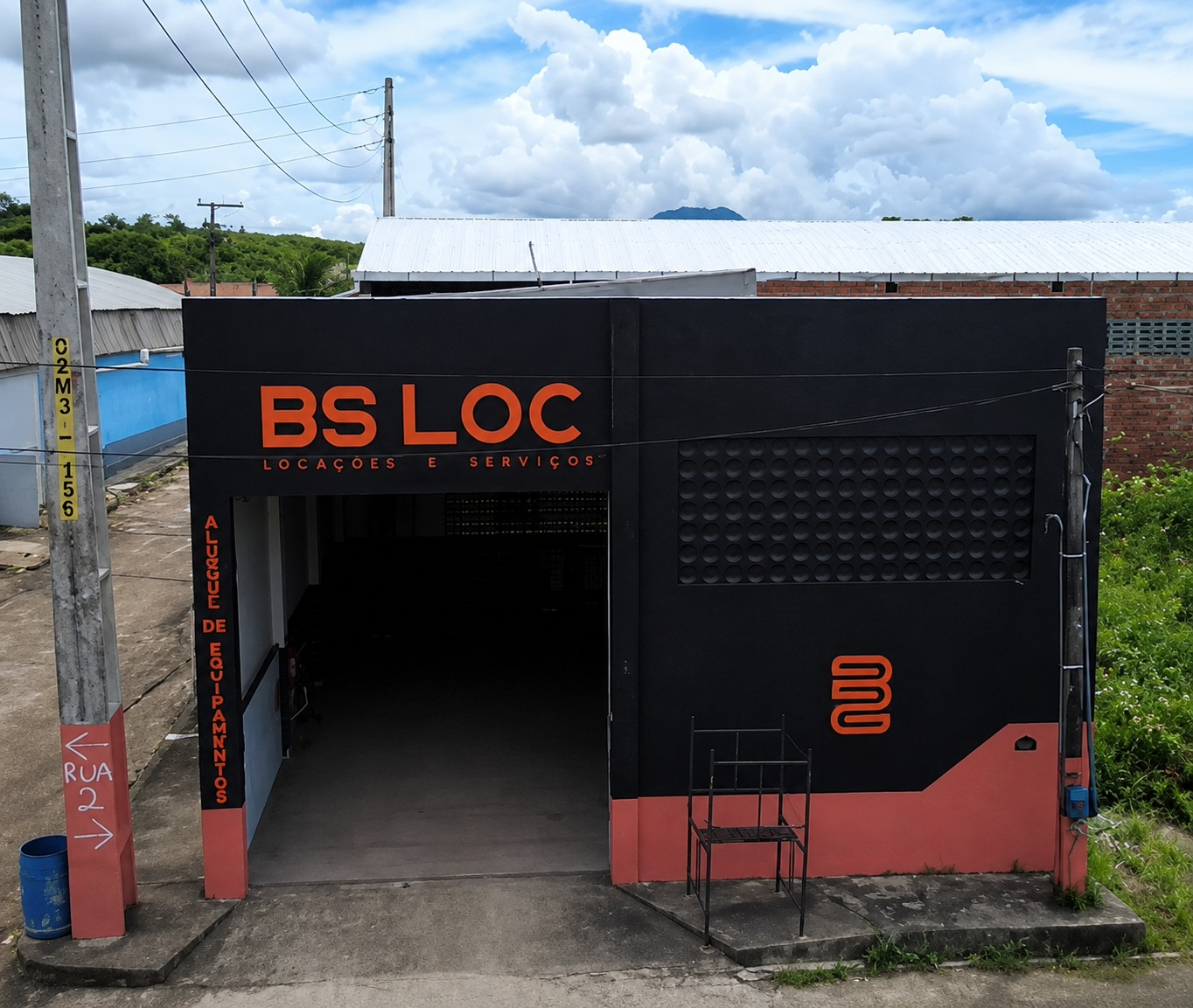 Fachada da loja BS LOC em Pacatuba/CE